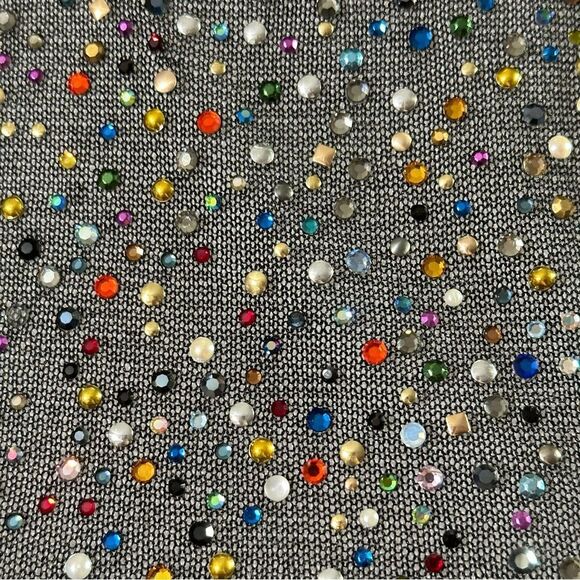 St. John Black Knit Sleeveless Top with Beaded Embellishments Sz Small - Picture 10 of 11